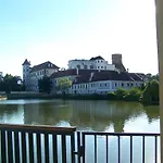 Studio Apartment Jindřichův Hradec