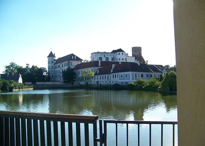 Studio Daire Jindřichŭv Hradec